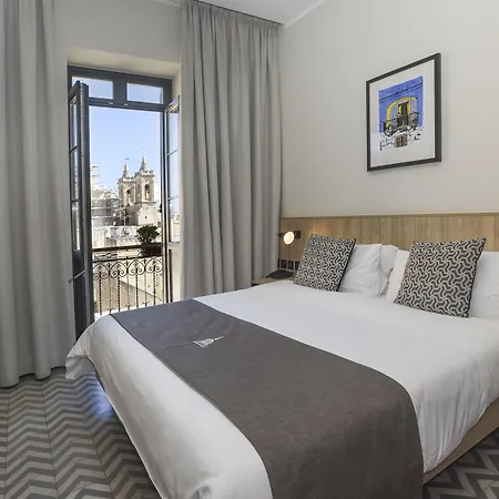 Hotell La Falconeria Valletta