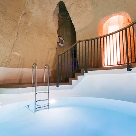 Hotell La Falconeria