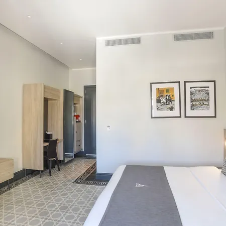 La Falconeria 4*