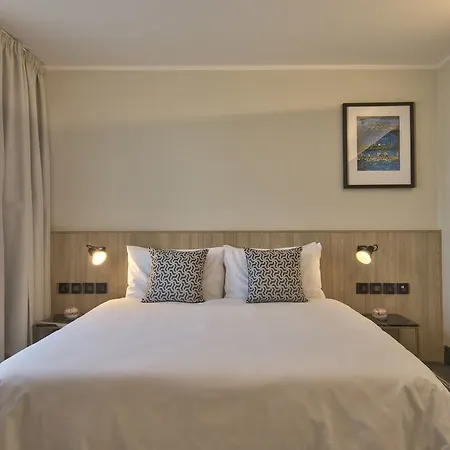 Szálloda La Falconeria Valletta