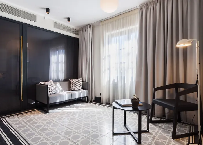 Hotel La Falconeria 4*