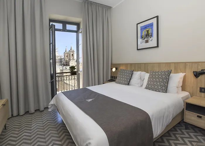 La Falconeria Valletta